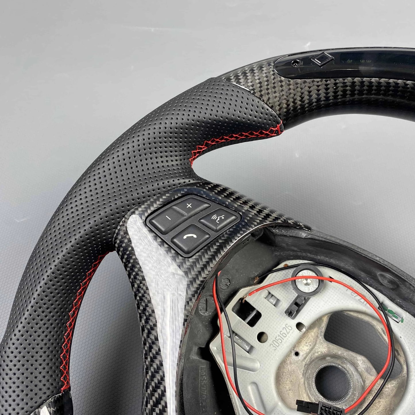 100% Real Carbon Fiber Customized Steering Wheel for BMW 3 Series E90 E92 E93 E87 E8X LED Display