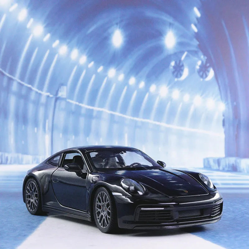 Welly 1:24 Porsche 911 Carrera 4S Sports Car White Simulation Alloy Car Model Crafts Decoration Collection Toy Tools Gift B75