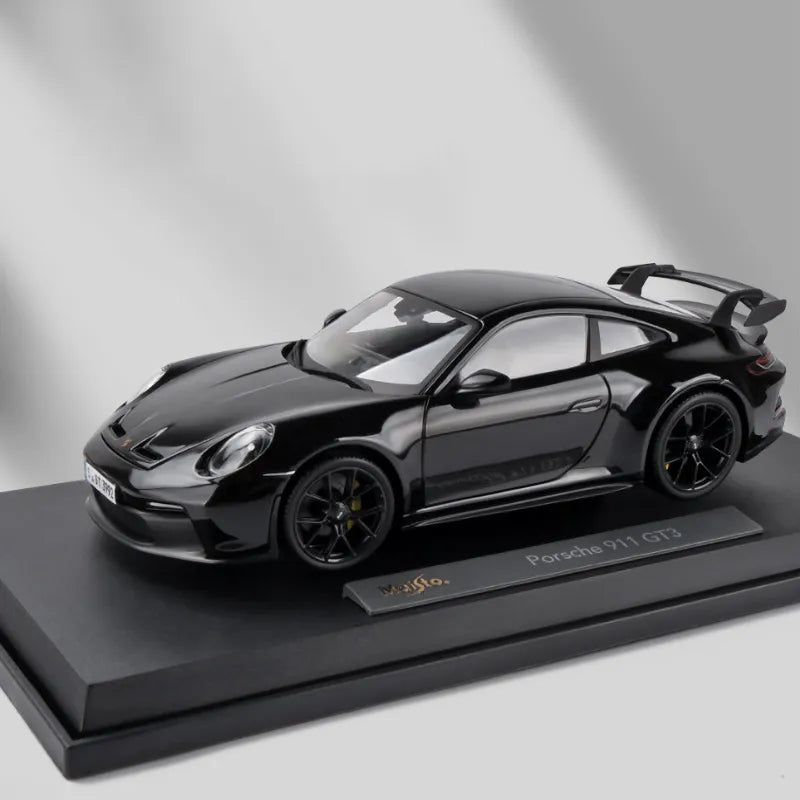 Maisto 1:18 NEW 2022 Porsche 911 GT3 Alloy Car Model Classical Static Die Cast Model Collection Christmas Toy Gifts for Kids